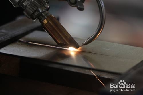 激光焊接與傳統(tǒng)焊接比較，激光焊接與傳統(tǒng)焊接，工藝特性、應(yīng)用效果及成本效益之