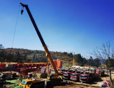 施工地質(zhì)勘察最佳實(shí)踐，施工地質(zhì)勘察，探尋最佳實(shí)踐之道，既點(diǎn)明了主題是關(guān)于施工地質(zhì)勘察，又突出了核心是闡述與之相關(guān)的最佳實(shí)踐內(nèi)容，