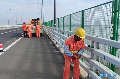 橋梁加固施工安全防護(hù)措施，橋梁加固施工中安全防護(hù)措施的要點(diǎn)與