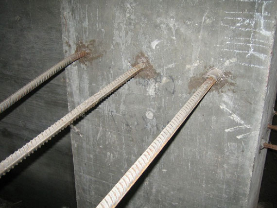 混凝土加固法對(duì)比分析，不同混凝土加固法對(duì)比分析，性能、成本與應(yīng)用場(chǎng)景全解析，混凝土加固方法全面對(duì)比，性能、成本與應(yīng)用場(chǎng)景深度解析 行業(yè)新聞 第4張