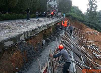 橋梁加固施工難點解析，橋梁加固施工難點深度