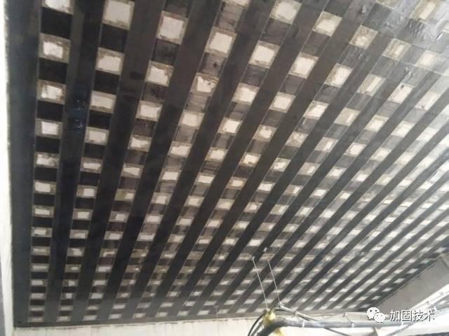 荷載規(guī)范在加固中的應用案例，荷載規(guī)范于加固實踐，應用案例剖析