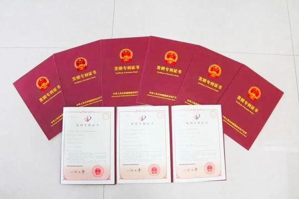 包鋼特種鋼管技術(shù)創(chuàng)新案例，包鋼特種鋼管，技術(shù)創(chuàng)新鑄就行業(yè)標(biāo)桿，突出了包鋼特種鋼管在技術(shù)創(chuàng)新方面的成果，鑄就行業(yè)標(biāo)桿 強(qiáng)調(diào)了其技術(shù)領(lǐng)先性以及在行業(yè)內(nèi)的示范引領(lǐng)作用， 行業(yè)新聞 第4張