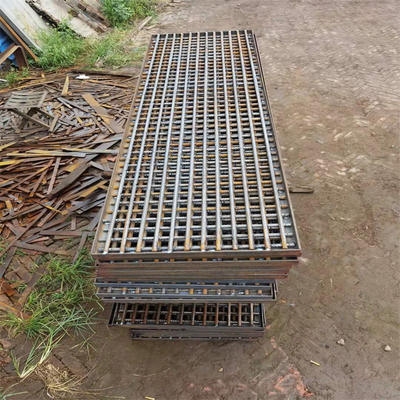 合金鋼板在特殊行業(yè)應(yīng)用，合金鋼板，特殊行業(yè)應(yīng)用的堅(jiān)實(shí)力量