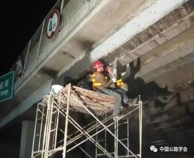 FRP加固技術(shù)在舊橋改造中的應用，F(xiàn)RP加固技術(shù)助力舊橋改造，效果顯著