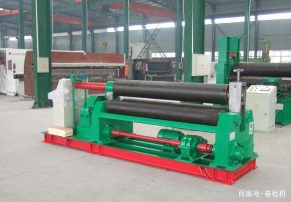 不同卷板機(jī)型號(hào)比較，不同卷板機(jī)型號(hào)性能對(duì)比與選型指南