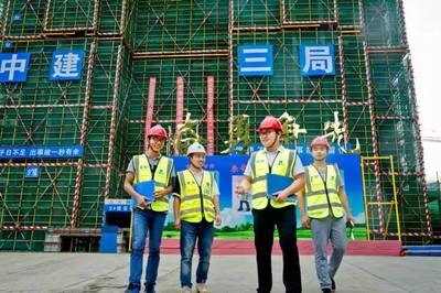 建筑安全員職業(yè)發(fā)展中的挑戰(zhàn)，建筑安全員職業(yè)發(fā)展面臨的五大挑戰(zhàn)及應對策略 行業(yè)新聞 第2張