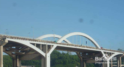 加載試驗在橋梁加固中的應(yīng)用，加載試驗在橋梁加固中的關(guān)鍵作用與應(yīng)用分析