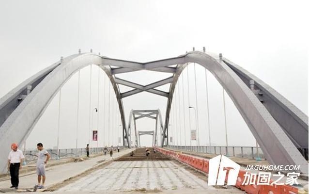 加固梁施工中常見問題及解決，加固梁施工中的常見問題及解決方案，加固梁施工中的常見問題及解決方案 行業(yè)新聞 第2張