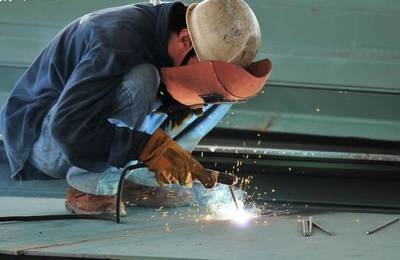 焊工行業(yè)激勵政策案例 行業(yè)新聞 第3張 焊工行業(yè)激勵政策案例 行業(yè)新聞 第3張