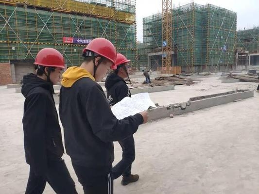 建筑行業(yè)薪資變化趨勢(shì)