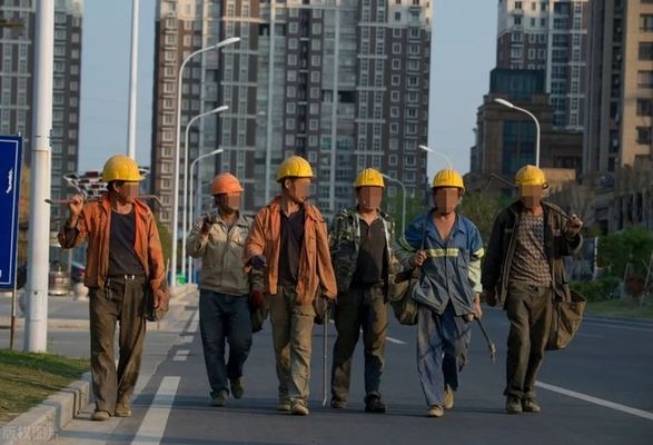 建筑行業(yè)薪資變化趨勢(shì)