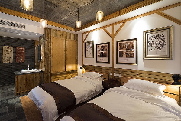 民宿的手續(xù)好辦嗎，幾種不同風(fēng)格的標(biāo)題供你參考，，民宿手續(xù)辦理難度大揭秘，探秘民宿，手續(xù)究竟好不好辦？，聚焦民宿手續(xù)，好辦 行業(yè)新聞 第4張