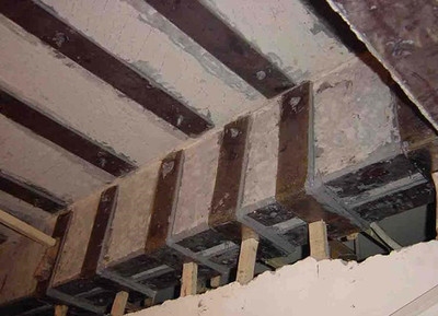 橋梁碳纖維加固案例研究，幾種不同風(fēng)格的標(biāo)題供你參考，，聚焦橋梁碳纖維加固，深度案例剖析，橋梁煥新之道——碳纖維加固案例全解析，探秘橋梁