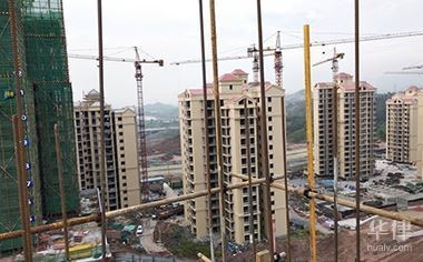 開(kāi)發(fā)商違約常見(jiàn)類(lèi)型分析，幾種不同風(fēng)格的標(biāo)題供你參考，你可以根據(jù)具體需求進(jìn)行選擇，，深度剖析，開(kāi)發(fā)商違約常見(jiàn)類(lèi)型全解讀，聚焦！開(kāi)發(fā)商違約常見(jiàn)類(lèi)型大起底，必知！開(kāi)發(fā)商 行業(yè)新聞 第4張