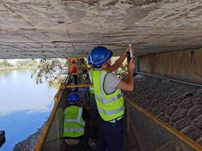 橋梁加固施工環(huán)境影響評(píng)估，幾種不同風(fēng)格的標(biāo)題供你參考，，聚焦橋梁加固施工，環(huán)境影響深度評(píng)估，橋梁加固施工中的環(huán)境影響全方位評(píng)估，剖析橋梁加固施工