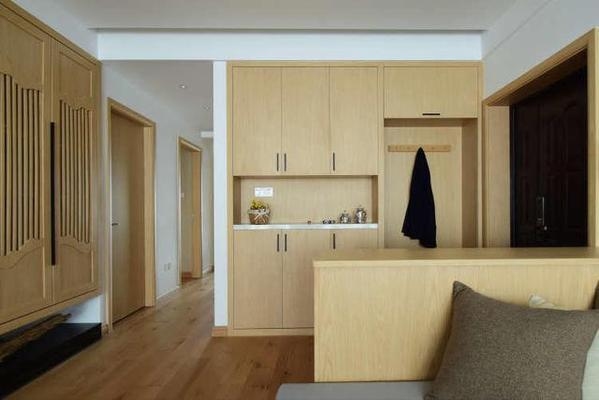 民宿原木風(fēng)格裝修圖片，幾種不同風(fēng)格的標(biāo)題供你參考，你可以根據(jù)具體使用場景進(jìn)行選擇，，邂逅原木風(fēng)情，民宿絕美裝修實(shí)景圖鑒，沉浸自然之韻！民宿原木風(fēng)格裝修視覺盛宴，走進(jìn)詩意棲居地，民宿原木風(fēng)裝修驚艷