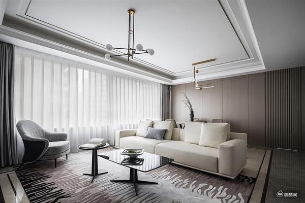 商鋪改造，幾種不同風格的標題供你參考，，煥新商機！聚焦商鋪改造浪潮，解鎖商業(yè)新活力，商鋪改造進行時，重塑商業(yè)空間，商鋪改造