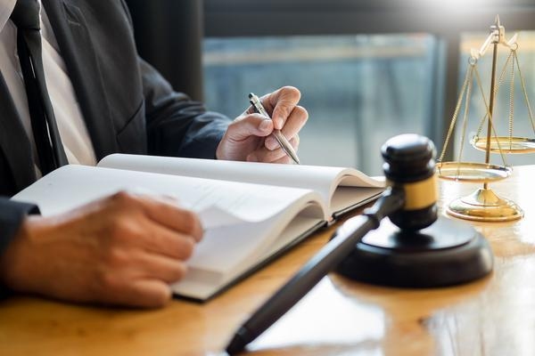 商場商戶變更申請，幾種不同風格的標題供你參考，你可以根據(jù)具體使用場景進行選擇，，關(guān)于商場商戶變更的正式申請，商場商戶信息變更申請書，呈交，商場商戶變更申請報告 行業(yè)新聞 第1張