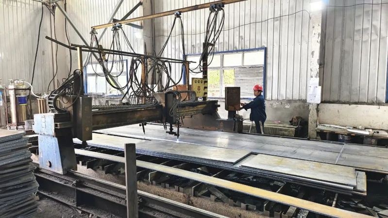 霍城鋼結(jié)構(gòu)設(shè)計(jì)公司（霍城縣擁有多家鋼結(jié)構(gòu)設(shè)計(jì)與施工企業(yè)的綜合信息）