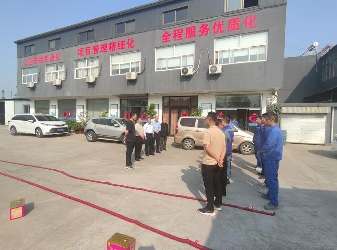 西寧鋼結(jié)構(gòu)公司董事長(zhǎng)個(gè)人簡(jiǎn)歷（西寧宏泰達(dá)鋼結(jié)構(gòu)的法人代表是誰） 行業(yè)新聞 第2張