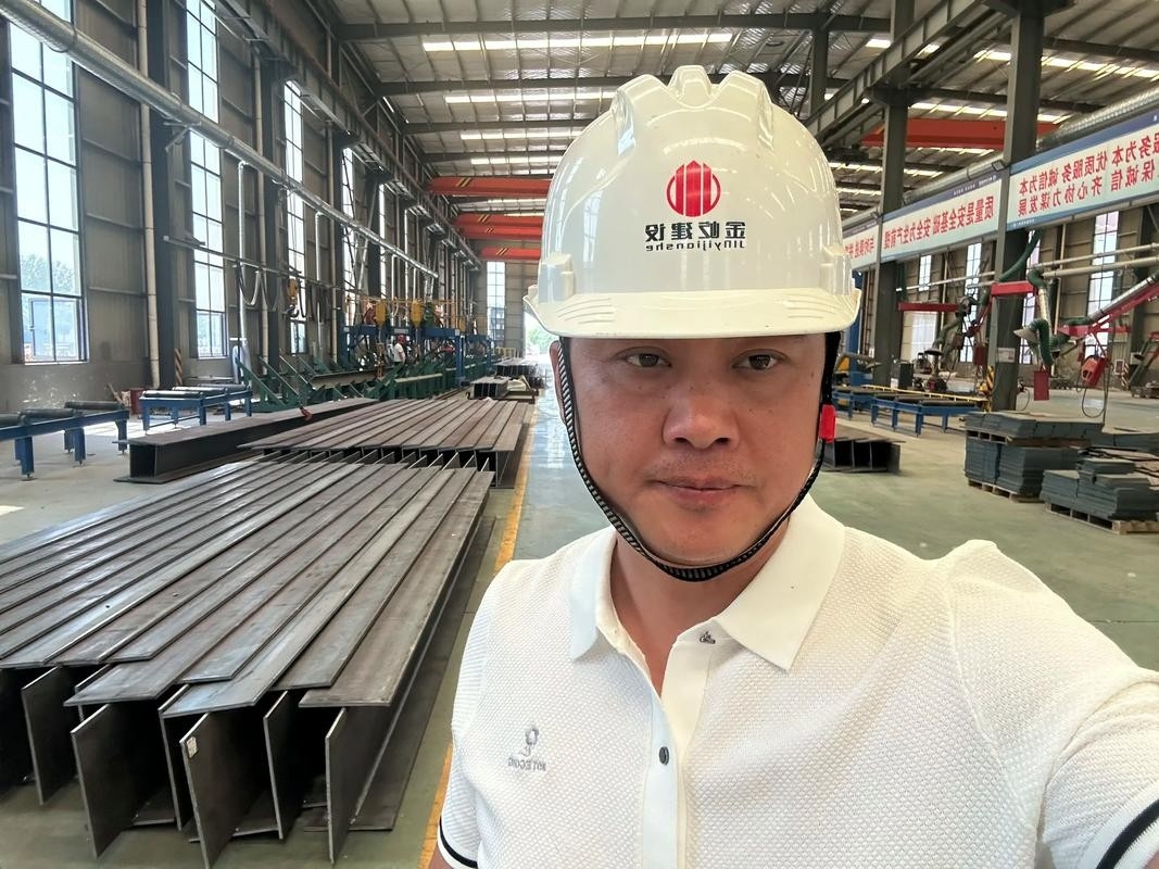 西寧鋼結(jié)構(gòu)公司董事長(zhǎng)個(gè)人簡(jiǎn)歷（西寧宏泰達(dá)鋼結(jié)構(gòu)的法人代表是誰） 行業(yè)新聞 第4張