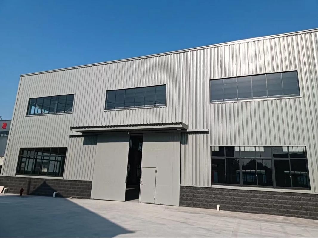 鄱陽最大的鋼結(jié)構(gòu)加工廠(鄱陽縣內(nèi)規(guī)模較大的鋼結(jié)構(gòu)加工廠)