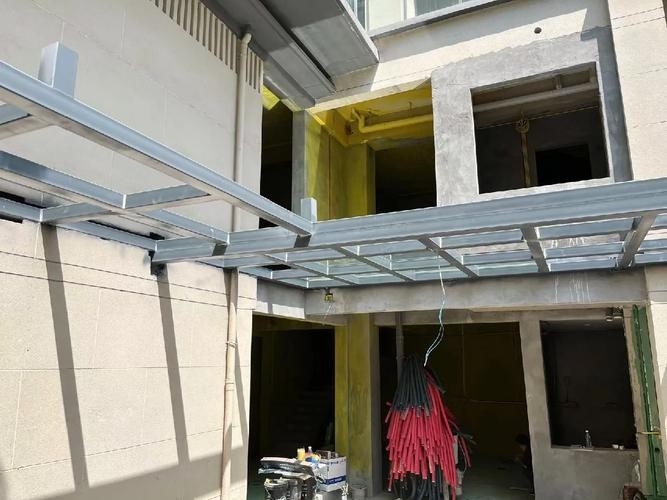 金華義烏鋼結(jié)構(gòu)雨棚（金華義烏地區(qū)鋼結(jié)構(gòu)雨棚的相關(guān)信息）