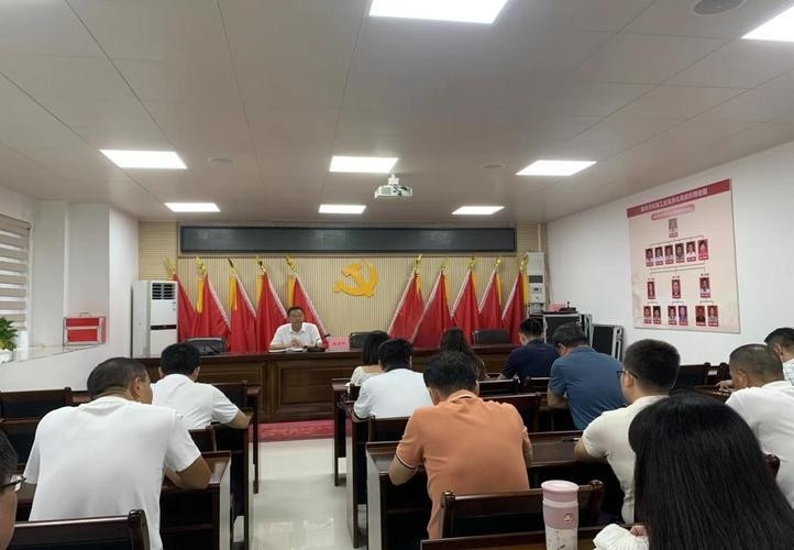 陸豐鋼結構公司領導班子成員簡歷