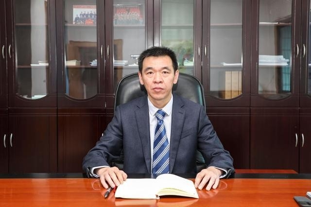 水城鋼結(jié)構(gòu)公司創(chuàng)始人背景（李文學(xué)在水城鋼結(jié)構(gòu)公司擔(dān)任什么職務(wù)？）