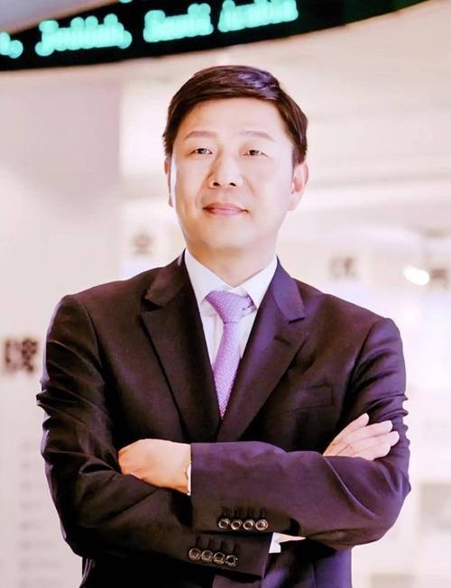 水城鋼結構公司創(chuàng)始人背景（李文學在水城鋼結構公司擔任什么職務？）