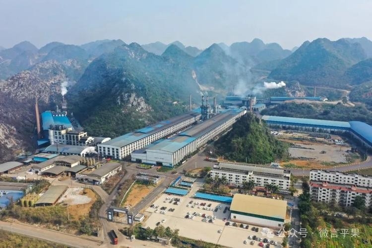 平果鋼結(jié)構(gòu)公司董事長簡歷（平果鋼結(jié)構(gòu)公司董事長的簡歷）